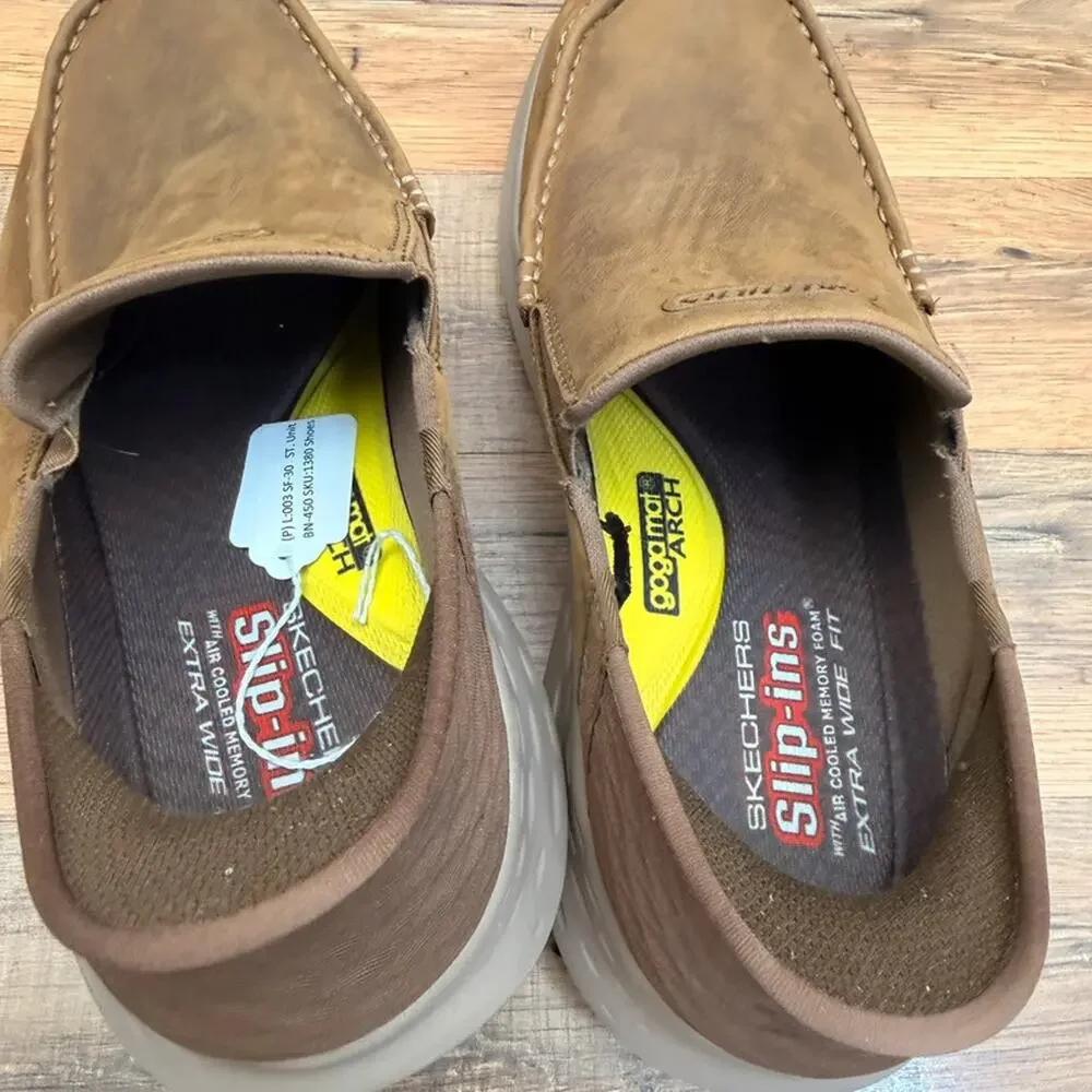 Skechers Men’s size 9.5 Tan Brown Slip-On Casual Loafers